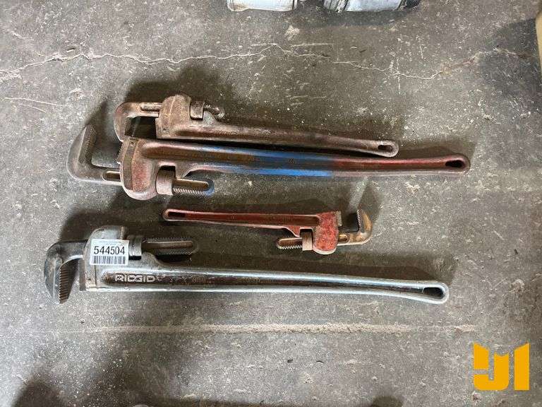 QTY OF 4 PIPE WRENCHES