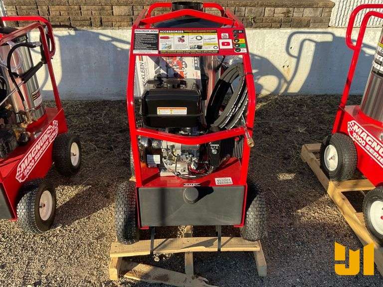 UNUSED 2025 EASY-KLEEN MAGNUM GOLD 4000 SERIES PRESSURE WASHER SN: 253917