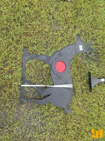 DEER SHAPED SHOOTING TARGET