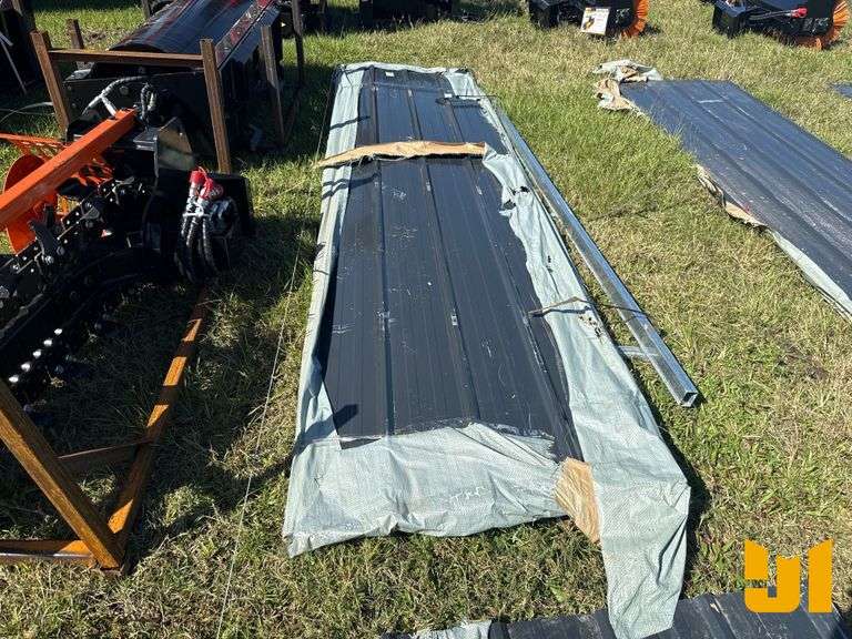 UNUSED GALVALUME STEEL SIDING ROOFING