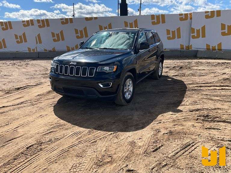 2017 JEEP GRAND CHEROKEE LAREDO VIN: 1C4RJEAG1HC747372 2WD