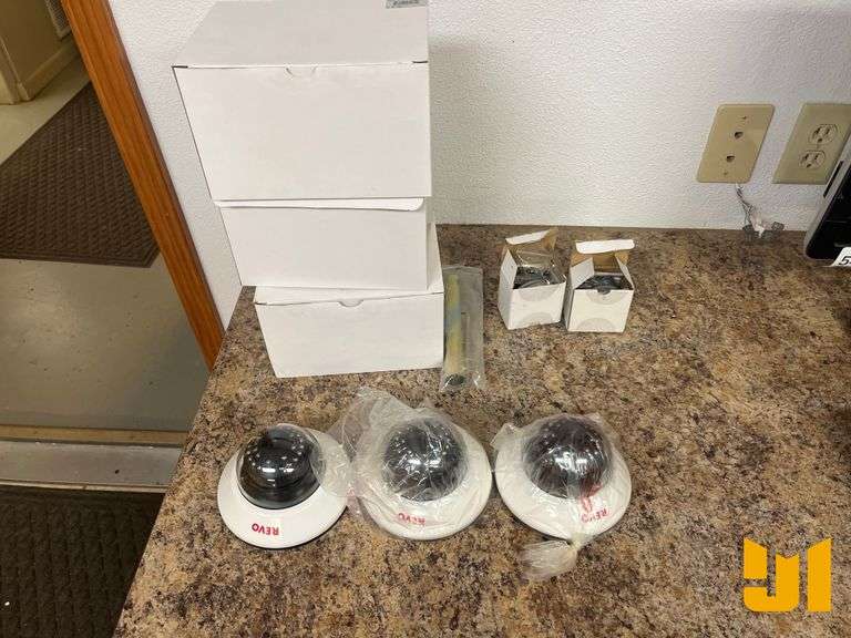 3 UNUSED REVO 600TVL DOME CAMERAS