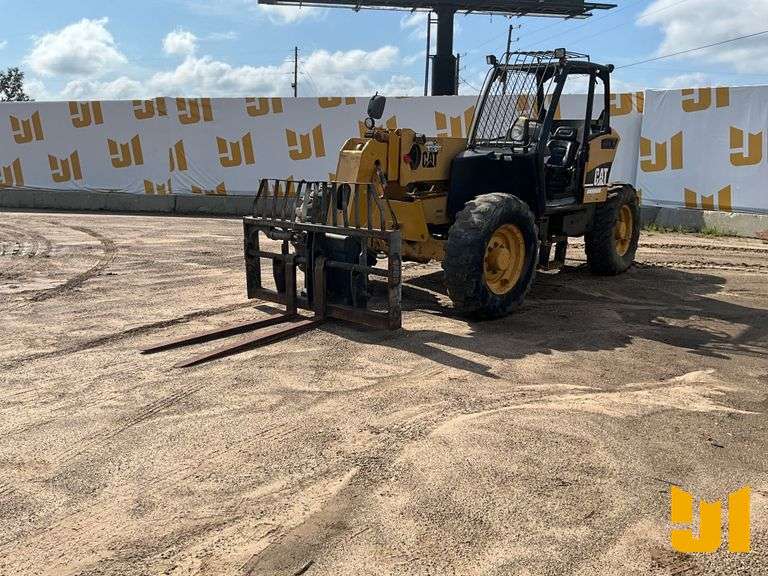 2005 CATERPILLAR TH350B 6000 LB TELESCOPIC FORKLIFT SN: CATTH350KSLD01405
