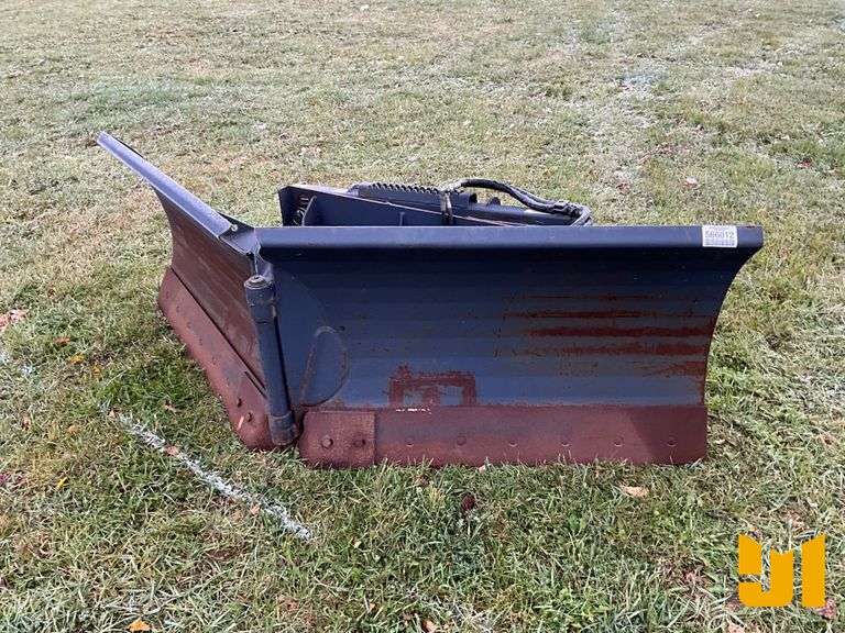 2018 VIRNIG SBV96 96 INCH SN: 140587 V BLADE SNOW PLOW