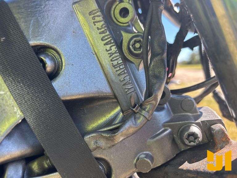 QTY (1)SCOOTER ,(1)MOTORCYCLE