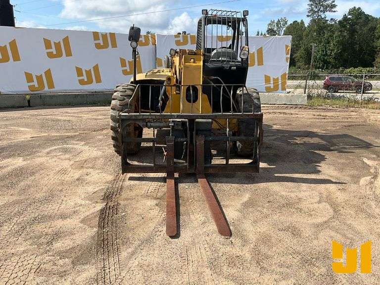 2005 CATERPILLAR TH350B 6000 LB TELESCOPIC FORKLIFT SN: CATTH350KSLD01405