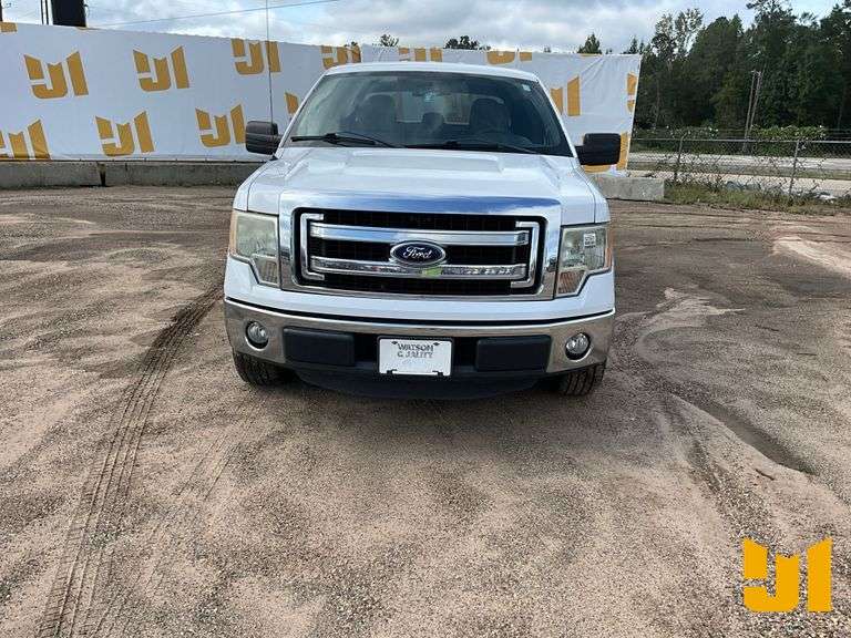 2014 FORD F-150 XLT CREW CAB 4X2 PICKUP VIN: 1FTFW1CF8EFB40946