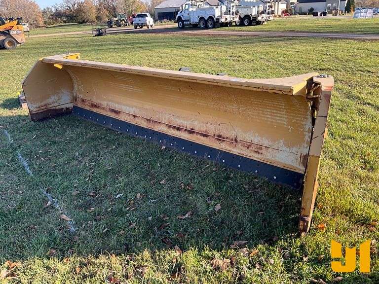 HORST WELDING HLA SB5200W1420 SNOW BLADE SN: 156485