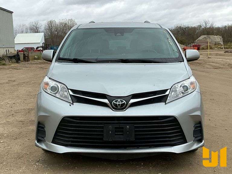 2019 TOYOTA SIENNA VIN: 5TDJZ3DC6KS220999 AWD