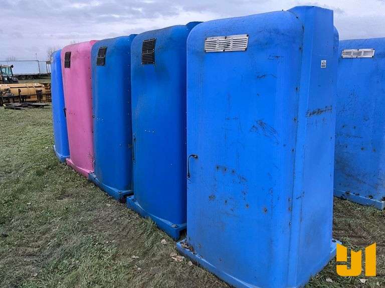 QTY (5) PORTABLE REST ROOMS