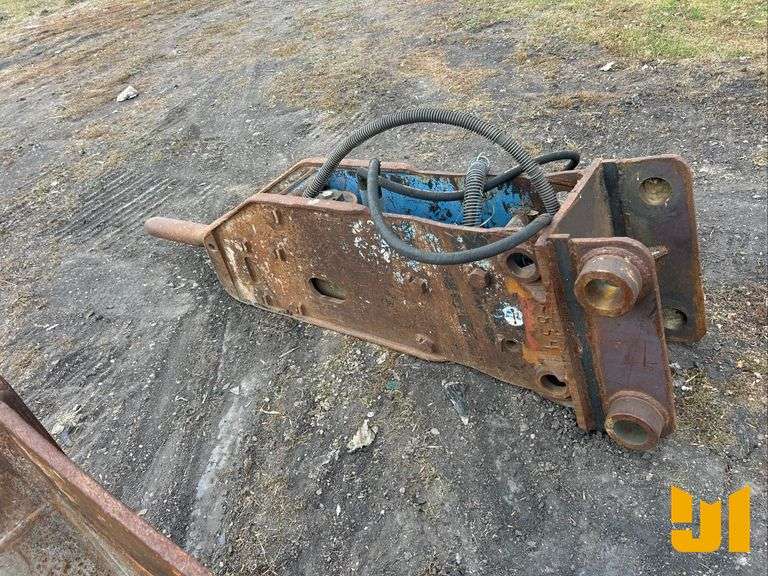 OKADA HYDRAULIC BREAKER TO FIT DEERE 240D