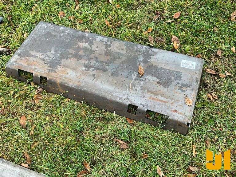 UNUSED DO ALL MOUNTING PLATE