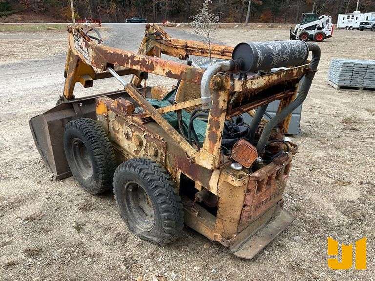 BOBCAT M700 SKID STEER LOADER