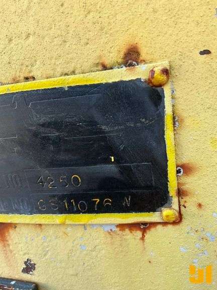 AMERICAN 4260 CRAWLER CRANE SN: GS16I97W