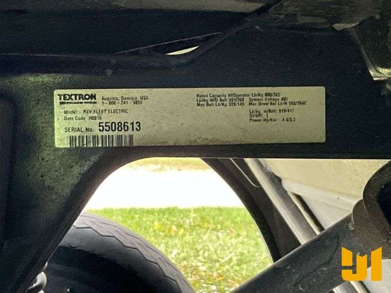 2019 EZ GO RXV GOLF CART SN: 5508613