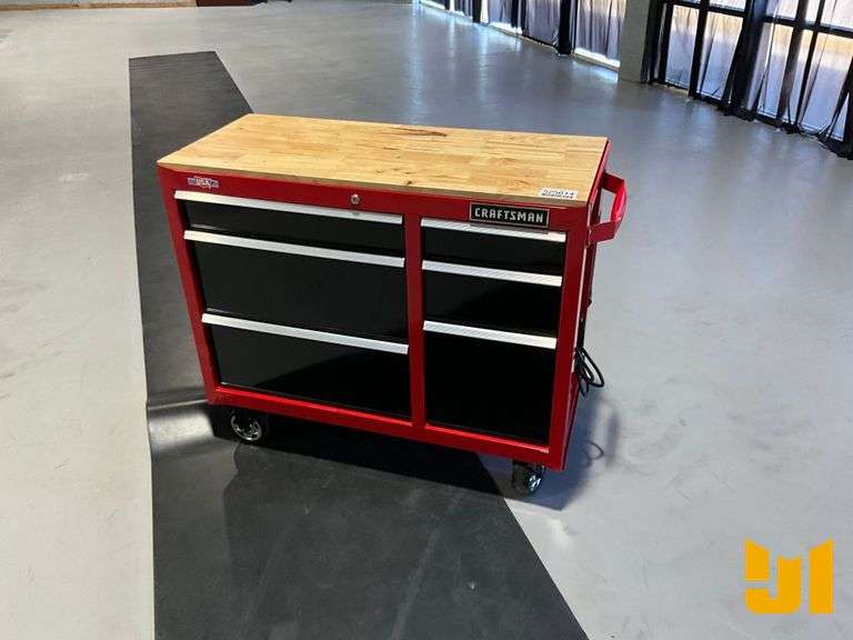 UNUSED CRAFTSMAN ROLLING TOOL CABNET WITH POWER STRIP