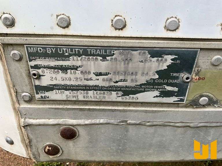 2001 UTILITY TRAILER MANUFACTURER VS2DC 53'X102" VAN TRAILER VIN: 1UYVS25381C602905