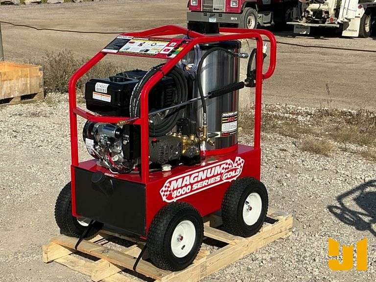 UNUSED 2025 EASY-KLEEN MAGNUM GOLD 4000 PRESSURE WASHER SN: 254026