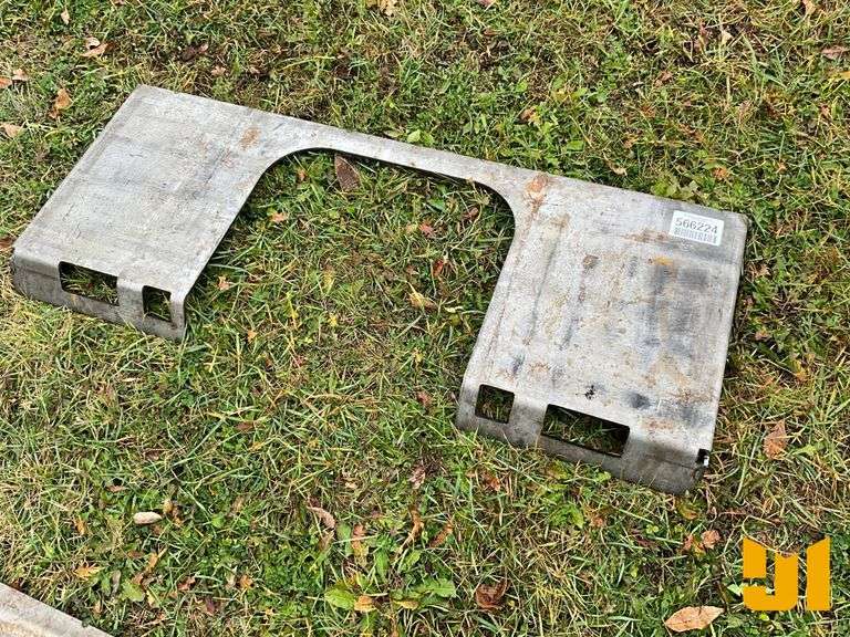 UNUSED DO ALL MOUNTING PLATE