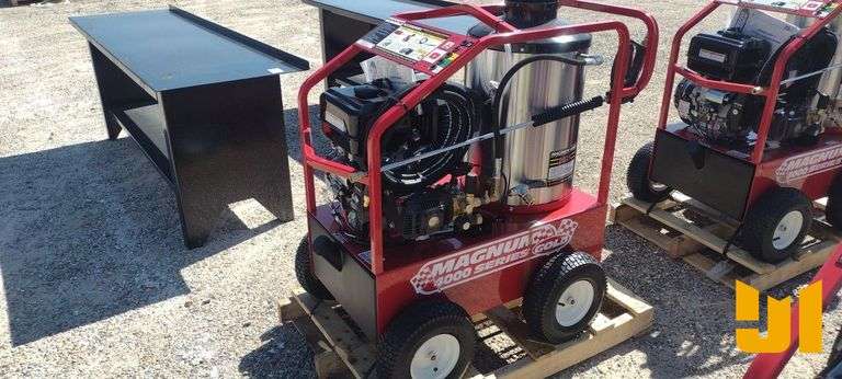 UNUSED 2025 EASY-KLEEN MAGNUM GOLD 4000 PRESSURE WASHER SN: 2538132