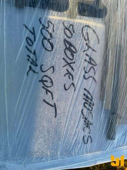 DALTILE GLASS MOSAIC TILE