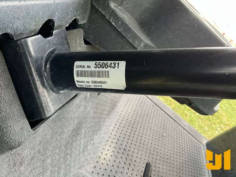 2019 EZ GO RXV GOLF CART SN: 5506431