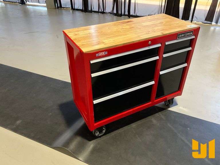 UNUSED CRAFTSMAN ROLLING TOOL CABNET WITH POWER STRIP