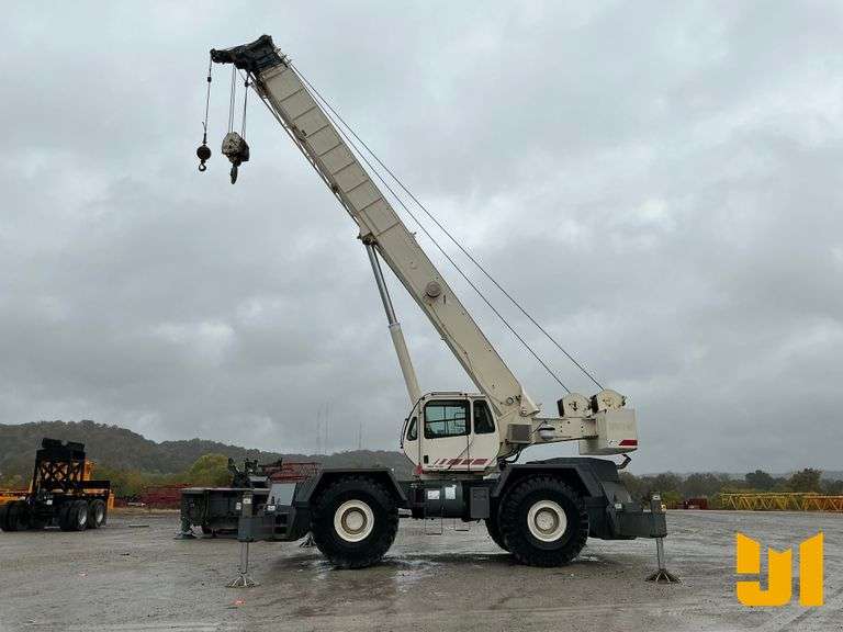 2008 TEREX RT780 ROUGH TERRAIN CRANE SN: 15510