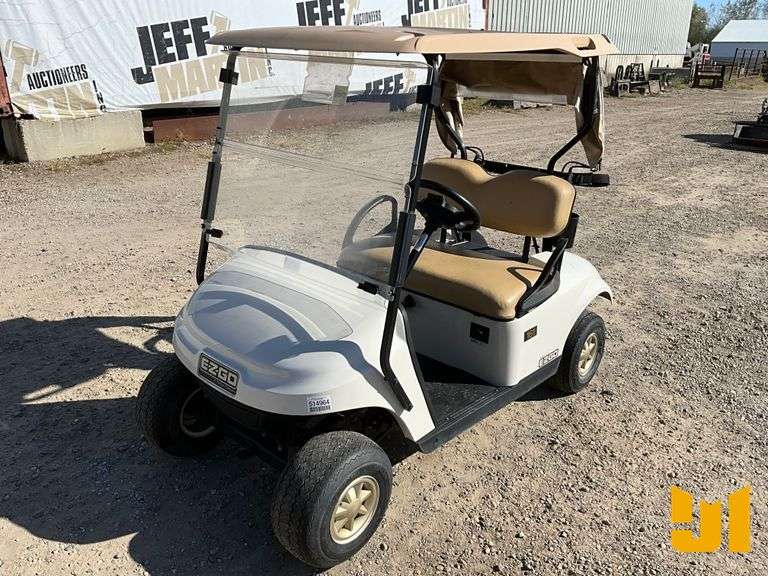 2017 EZ GO TXT GOLF CART SN: 3282799