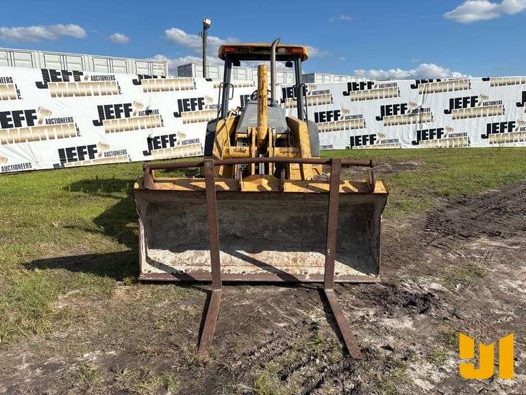 DEERE 310G LOADER BACKHOE SN: T0310GX951904