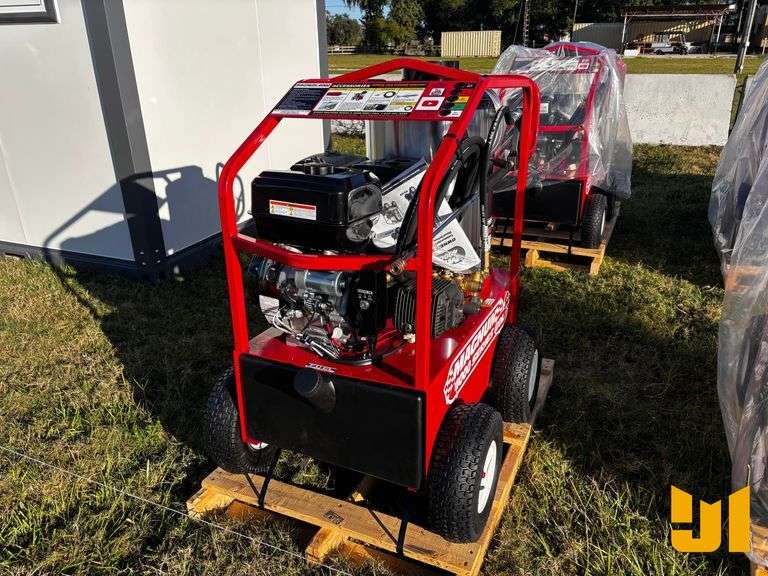 UNUSED 2025 EASY-KLEEN MAGNUM GOLD 4000 PRESSURE WASHER SN: 254263