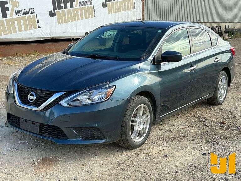 2017 NISSAN SENTRA VIN: 3N1AB7AP7HY346120 FWD