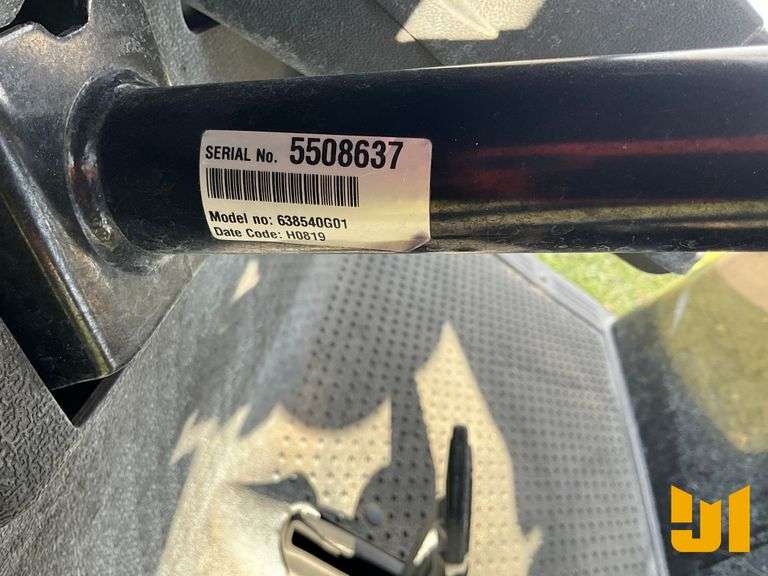 2019 EZ GO RXV GOLF CART SN: 5508637