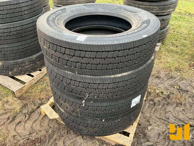 (4) 285/75R24.5 TIRES
