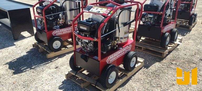 UNUSED 2025 EASY-KLEEN MAGNUM GOLD 4000 PRESSURE WASHER SN: 2538102