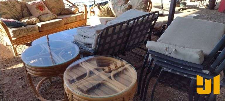 (1) SET OF BAMBOO OUTSIDE FURNITURE W/COUCH, LOVESEAT, COFFEE TABLE,