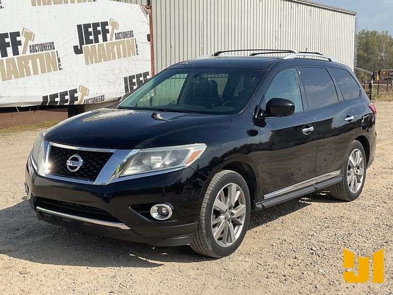 2013 NISSAN PATHFINDER VIN: 5N1AR2MM0DC676502 4WD