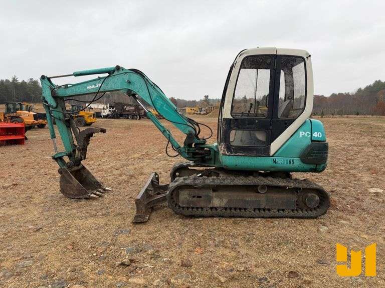 1994 KOMATSU PC40-7 MINI EXCAVATOR SN: 123279