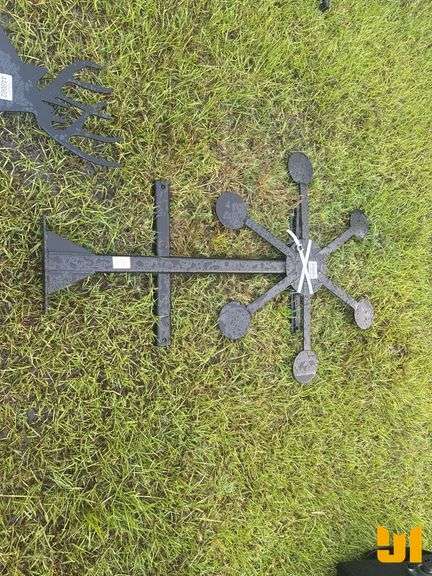 WINDMILL SHAPED SHOOTING TARGET