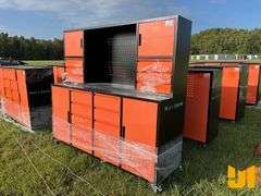 UNUSED 2025 HURRICANE 18 DRAWER TOOL CABINET
