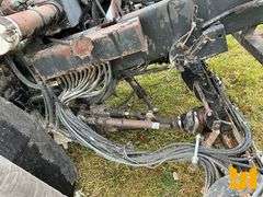 2005 STERLING TRUCK L7500 SERIES S/A ASPHALT DISTRIBUTOR TRUCK VIN: 2FZAASCS55AV42154