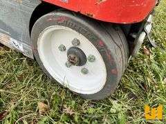 2015 SKYJACK SJ16 SN: 14006456 VERTICAL MAST LIFT