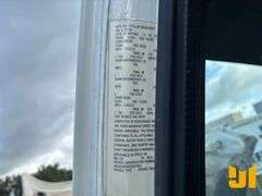 2015 FREIGHTLINER M2 SINGLE AXLE GRAPPLE TRUCK VIN: 3ALACVDUXFDGS7852