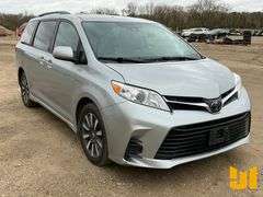 2019 TOYOTA SIENNA VIN: 5TDJZ3DC6KS220999 AWD
