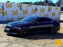 2013 JAGUAR XF VIN: SAJWA0E78D8S71670