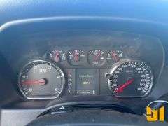 2019 CHEVROLET SILVERADO 5500HD FEC 4400 LB BOOM TRUCK VIN: 1HTKHPVK8KH885611