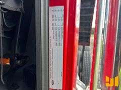 2017 MACK GU813 (GRANITE) TRI-AXLE DUMP TRUCK VIN: 1M2AX16C3HM037843