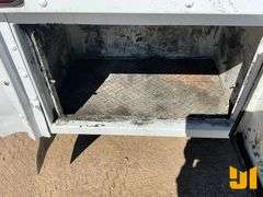 2018 CHEVROLET SILVERADO 3500HD DRW S/A UTILITY TRUCK VIN: 1GB3CYCG9JF218209