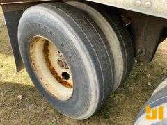 2015 UTILITY TRAILER MANUFACTURER VS2DX 53'X102" VAN TRAILER VIN: 1UYVS2530FP283502