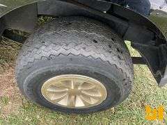 2019 EZ GO RXV GOLF CART SN: 5508613